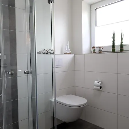 Seebrise Mit Sauna Und Balkon